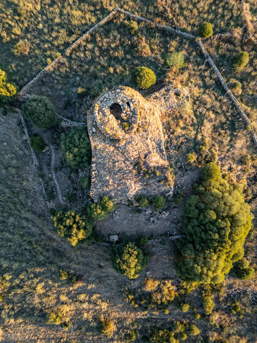 NURAGHE TOLINU